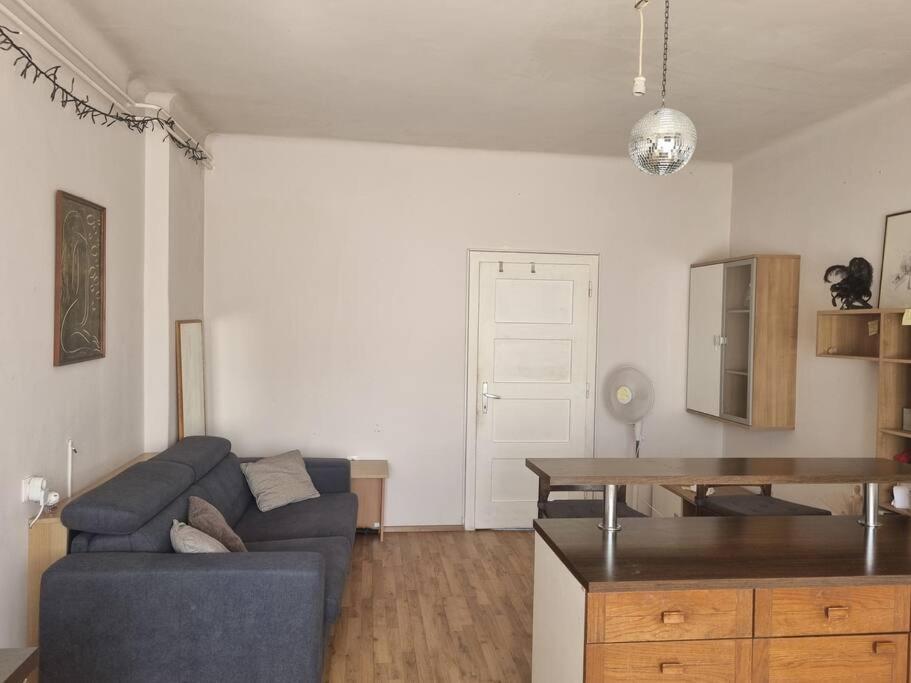 Cosy 2 Room Apartment With Nice Vibe, For Up To 4 ลูบลิยานา ภายนอก รูปภาพ